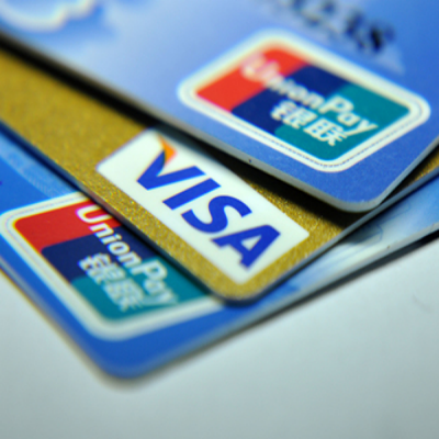 央行规范“双标卡”人民币清算